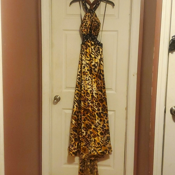 Leopard gown - Picture 4 of 7